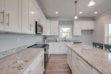 005-507HeckAvenue-LittleTorchKey-FL-3304