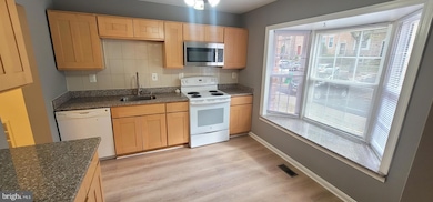 7 Plum Grove Way, Gaithersburg, MD 20878 - photo 6