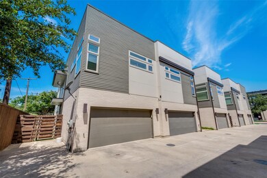 2203 Chunk Ct, Dallas, TX 75206 - photo 2