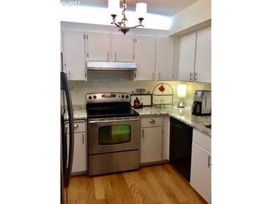 5063 Foothills Dr unit A, Lake Oswego, OR 97034 - photo 6