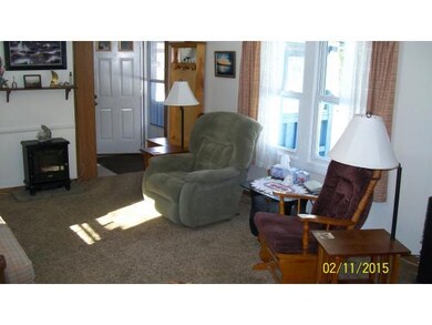 56 Maplewood Cir, Center Tuftonboro, NH 03816 - photo 3