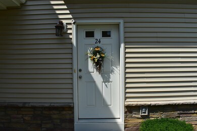 24 Beacon St, Ballston Spa, NY 12020 - photo 2