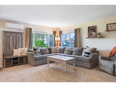 3128 Hemlock St, Longview, WA 98632 - photo 4