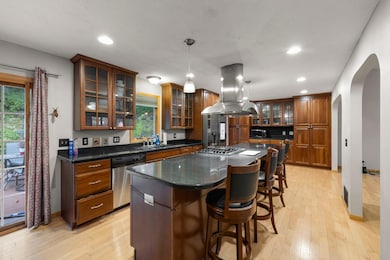 101 Hidden Meadow Ct, Saint Paul, MN 55124 - photo 7