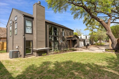 7703 Bobbitt Ln unit D, Houston, TX 77055 - photo 3