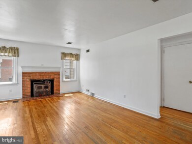 866 Fairview Ave, Waynesboro, PA 17268 - photo 5