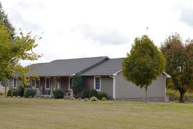 1303 Earl Jones Rd, Crossville, TN 38555 - photo 5