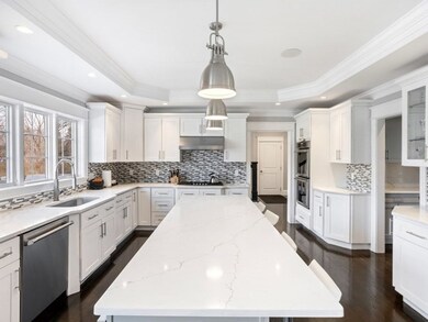 594 Clapboardtree St, Westwood, MA 02090 - photo 4