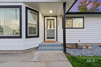 903 S Chestnut St, Nampa, ID 83686 - photo 2