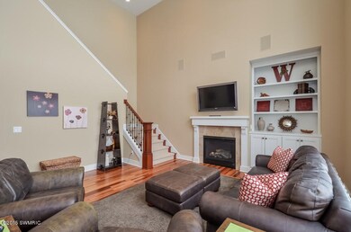 006-Living_Room-1444322-mls