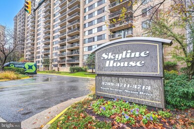 Skyline House unit 306W, Baileys Crossroads, VA 22041 - photo 5