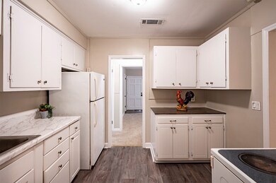 1320 6th Ave, Albany, GA 31707 - photo 4