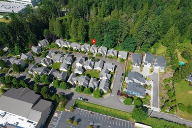 33 individual craftsman style homes define this coveted condominium community. Low HOA dues!