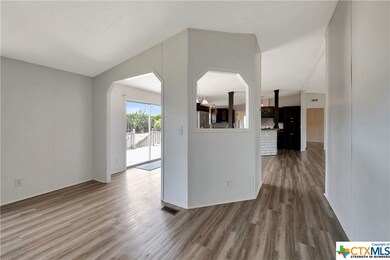 545 Armadillo Ln, Copperas Cove, TX 76522 - photo 3