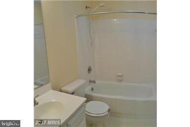 2017 Heritage Dr, Baltimore, MD 21209 - photo 7