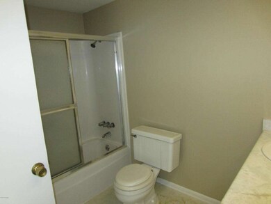 MLS - Hall Bath 2