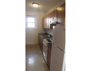 4 Michelangelo St unit 3, Boston, MA 02113 - photo 2