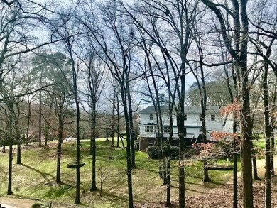 12424 Creek Hollow