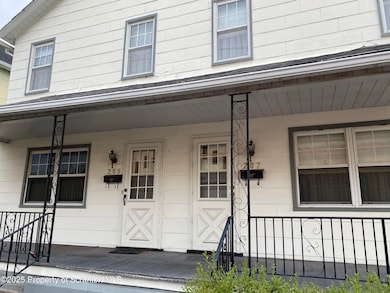 209 W Grace St, Old Forge, PA 18518 - photo 2