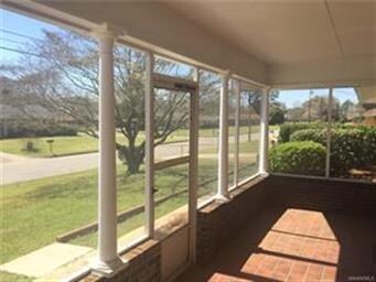 146 Patrick St, Prattville, AL 36067 - photo 2