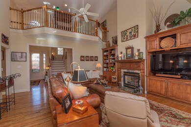 013_3069_glenview_dr_018