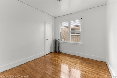 5527 Chalmers St, Detroit, MI 48213 - photo 6