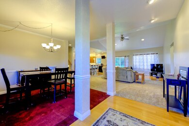 1059 N Stoneridge (2 of 26)