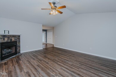 2562 Foxfire Ln, Burlington, NC 27217 - photo 6