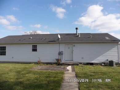 5252 Adams St, Merrillville, IN 46410 - photo 3