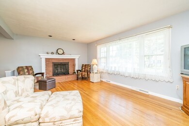 69 Harrow Rd, Springfield, MA 01118 - photo 4