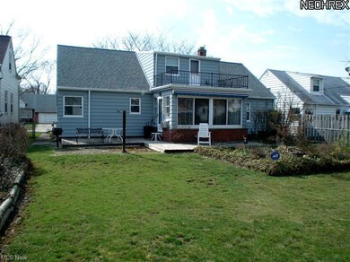 1857 Braeburn Park Dr, Euclid, OH 44117 - photo 5