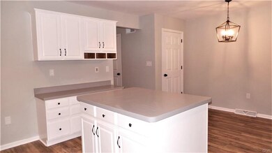 128 S 5th St, Emmaus, PA 18049 - photo 5