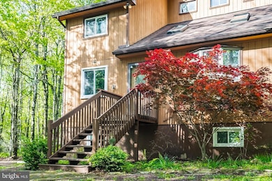 205 Victory Ln, Long Pond, PA 18334 - photo 3