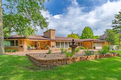 711 E Greenview Rd, Itasca, IL 60143 - photo 2