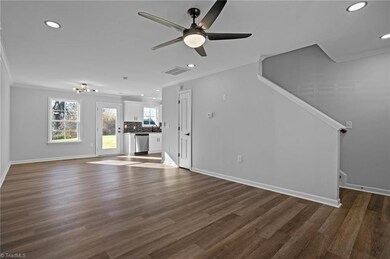 1504 E Commerce Ave, High Point, NC 27260 - photo 4