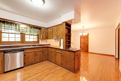 1732 Fender Rd, Naperville, IL 60565 - photo 7