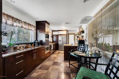 Modern Kitchen