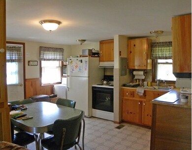 9 Tepee Ln, Heath, MA 01340 - photo 5