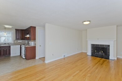 59 Robinson Rd, West Springfield, MA 01089 - photo 5