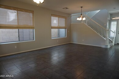 3070 S Southwind Dr, Gilbert, AZ 85295 - photo 2