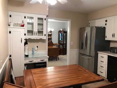 KITCHEN VIEW 3