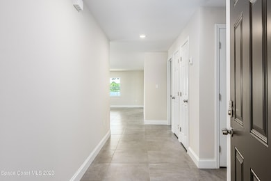 Angela-9.jpg A - flipped