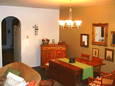z diniing room 2