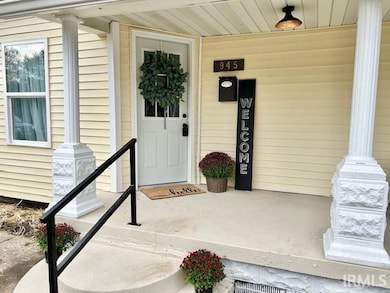 945 Morey St, Clinton, IN 47842 - photo 2