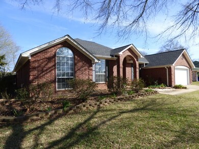 709 Oakview Dr, Nacogdoches, TX 75965 - photo 3