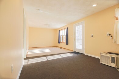 9 Kinney Ave, Burlington, MA 01803 - photo 6