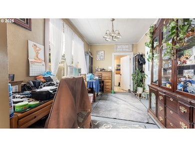 625 S 9th St, Coos Bay, OR 97420 - photo 5