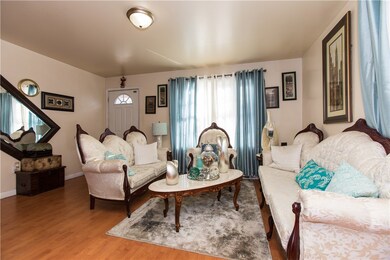 191 Reynolds Ave, Providence, RI 02905 - photo 5