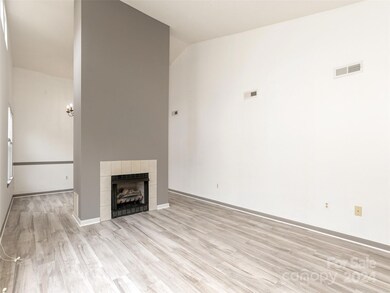 235 Deermouse Way unit 1106, Hendersonville, NC 28792 - photo 3