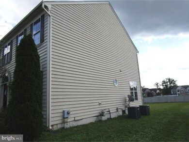 1004 Mannington Dr, Williamstown, NJ 08094 - photo 2